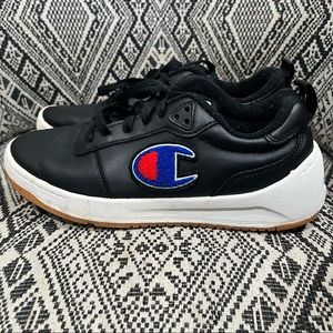 Boys champion shoes size 4.5